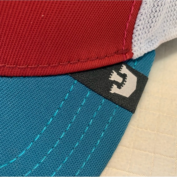 Goorin Bros NWT rhino trucker hat - Picture 2 of 16